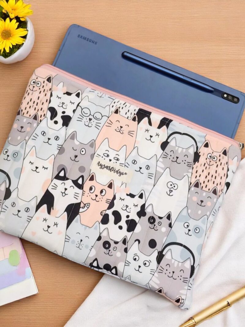 Puffy iPad/Tablet Sleeve - Cute Cats | Ayza Stüdyo