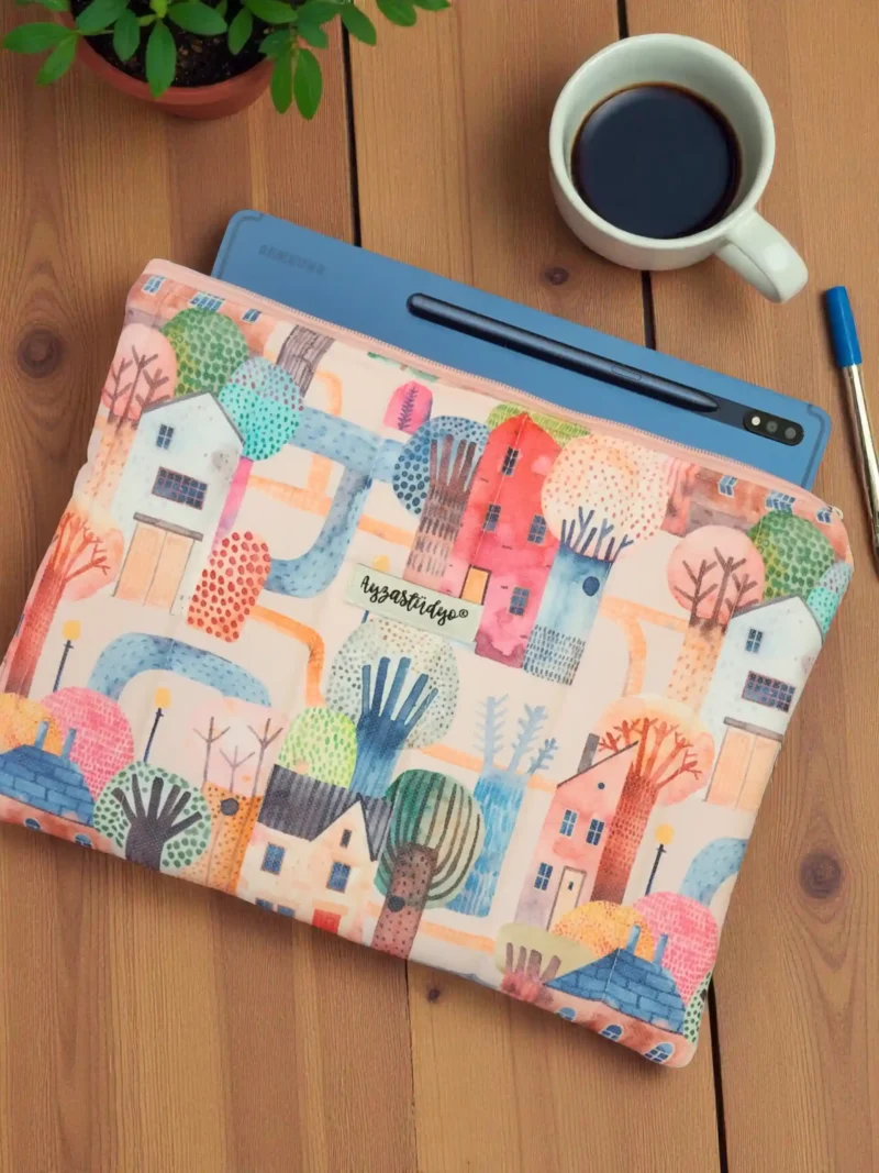 Puffy iPad/Tablet Sleeve - Chill City | Ayza Stüdyo
